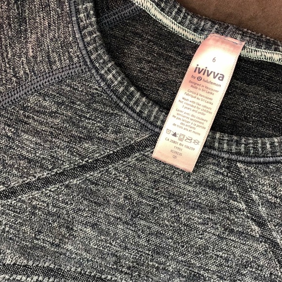 Ivivva by lululemon, technical tshirt - Picture 3 of 4